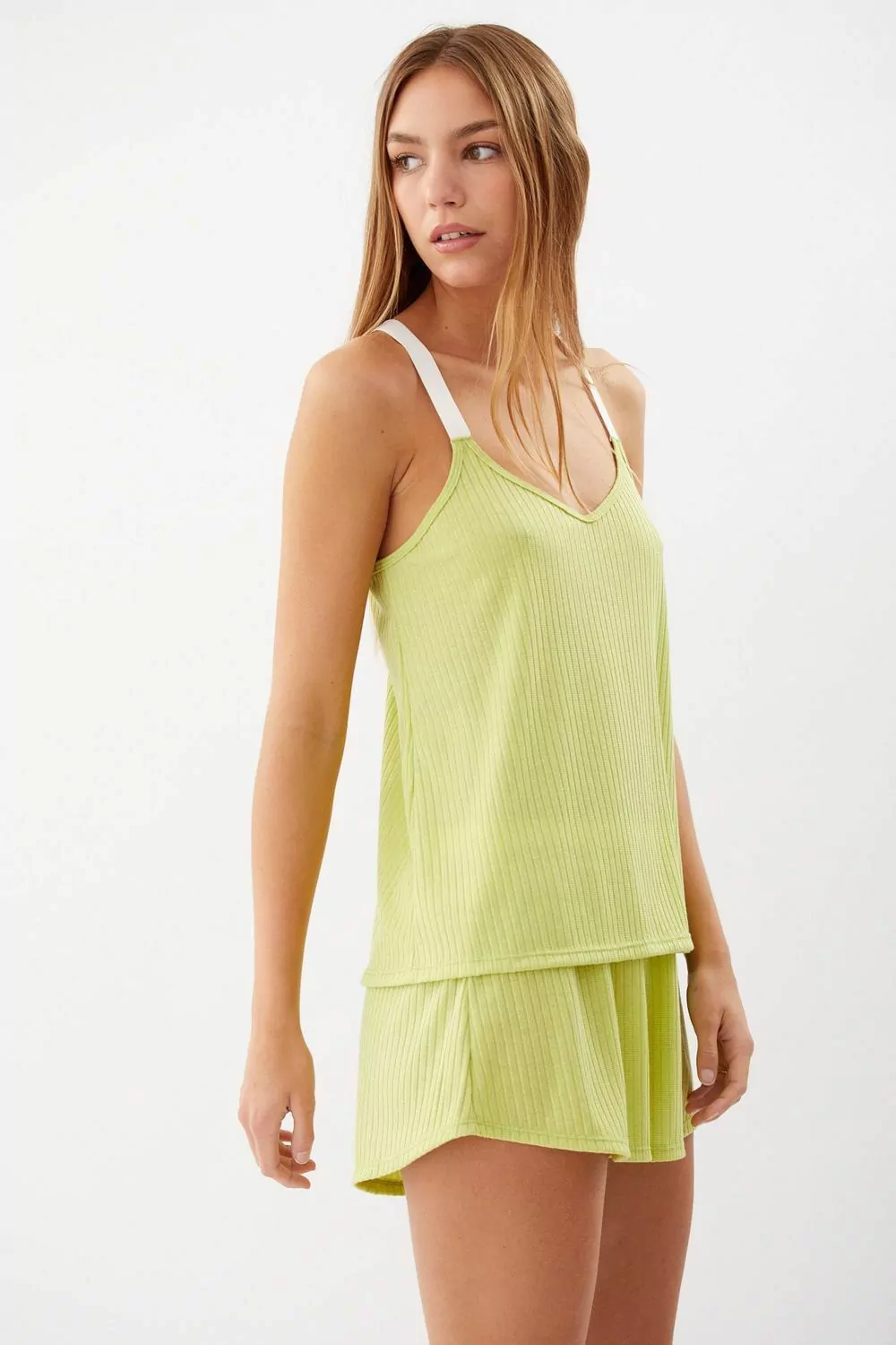 ROQUE MUSCULOSA Y SHORT