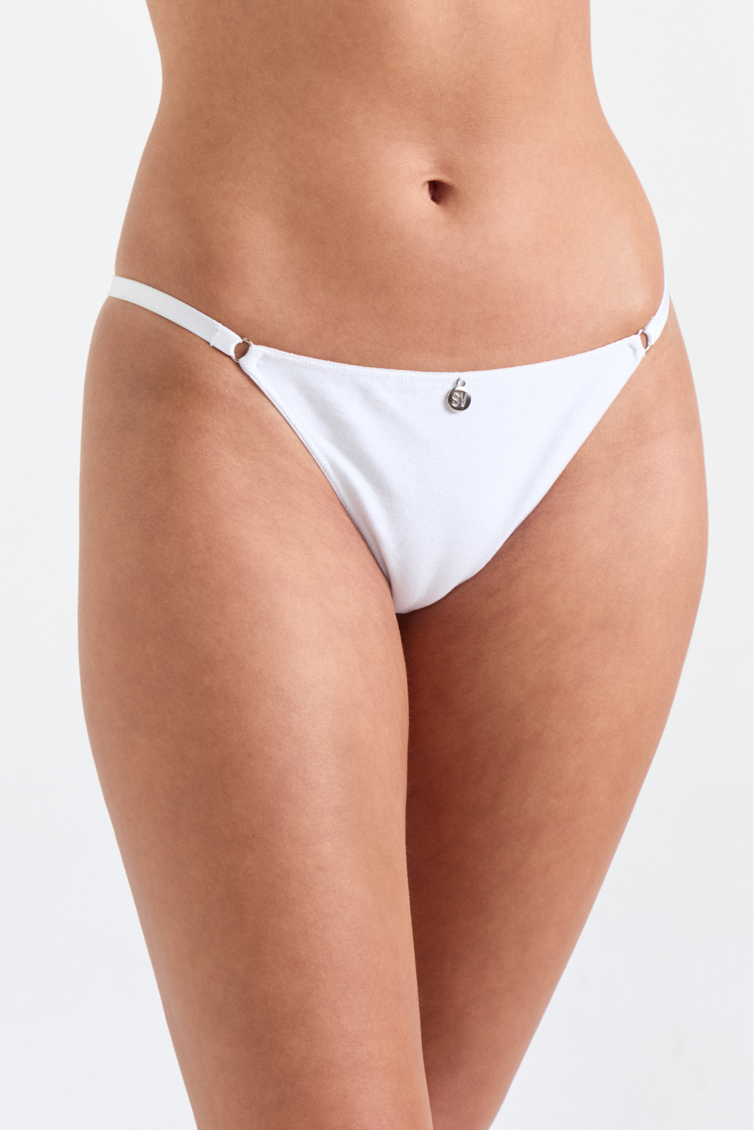 BASICOS TANGA LESS