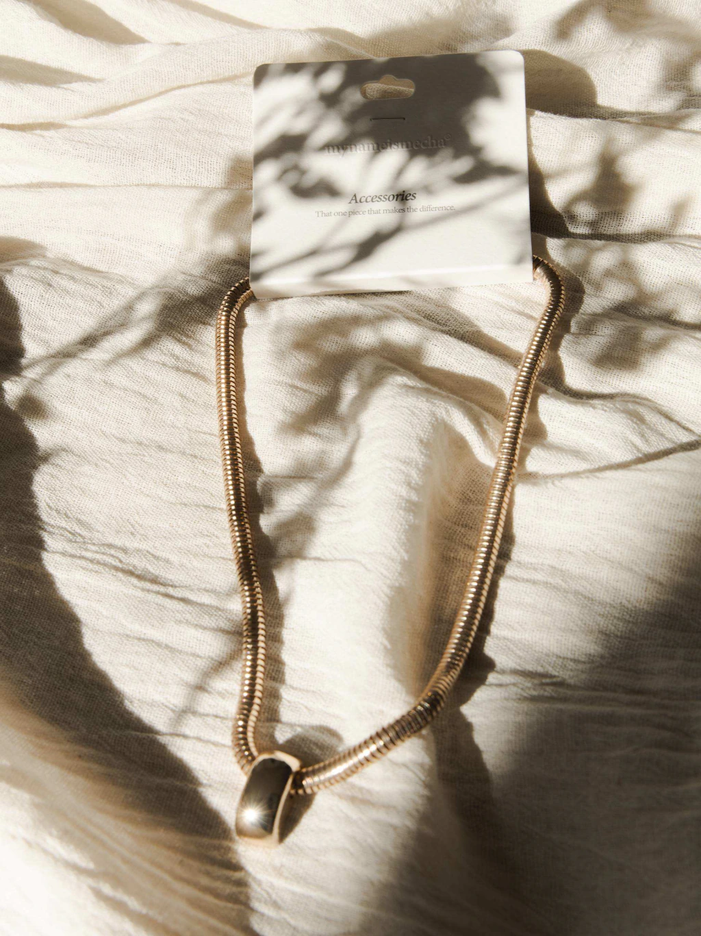 SOFT GOLDEN NECKLACE
